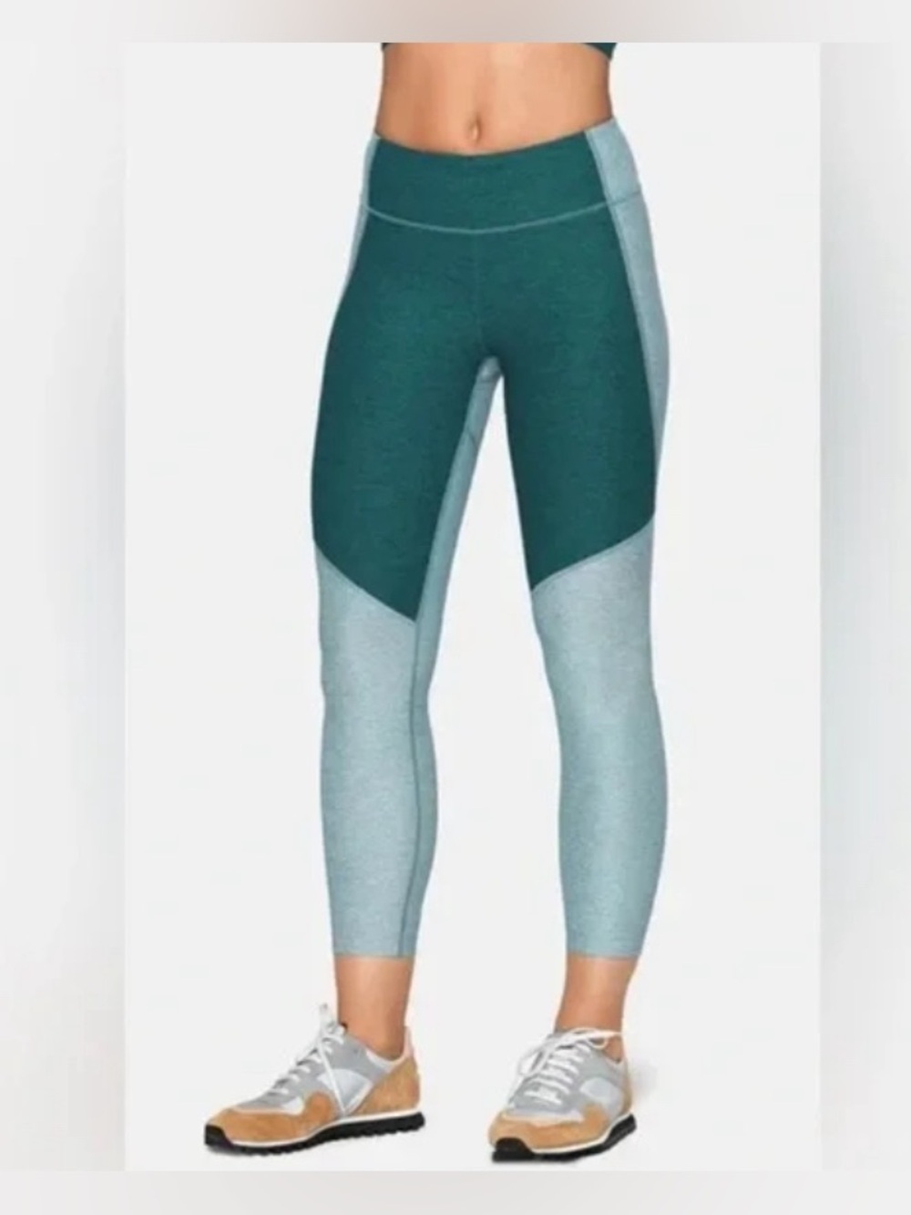 NWOT Outdoor Voices leggings 3-tone paneling Green Sz M